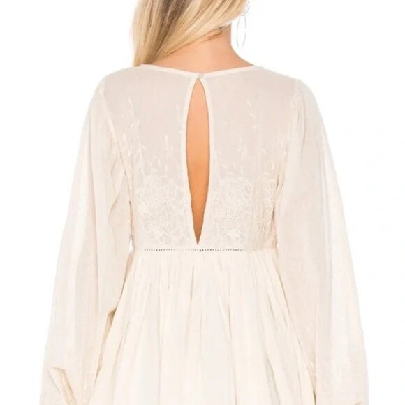 Spell (and The Gypsy) Boho Festival Scorpio Blouse - Picture 4 of 11